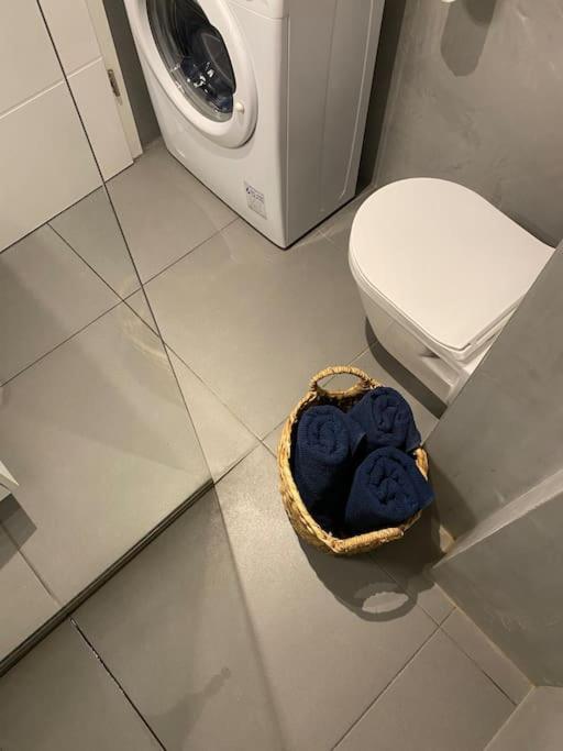 Ebli Seaview Apartment Пула Екстериор снимка
