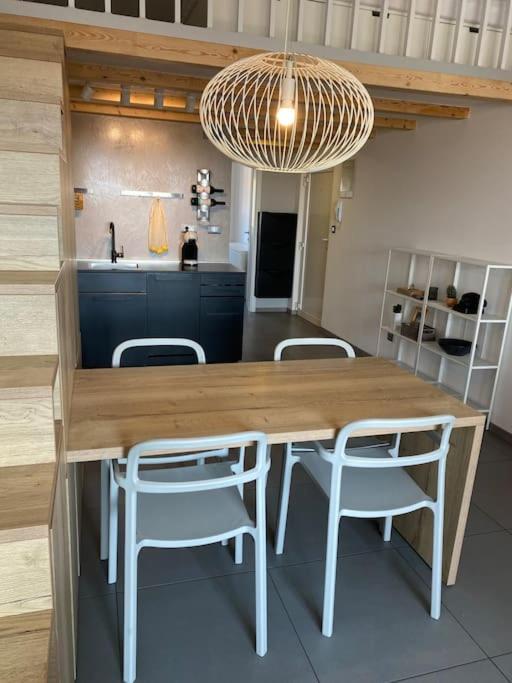 Ebli Seaview Apartment Пула Екстериор снимка