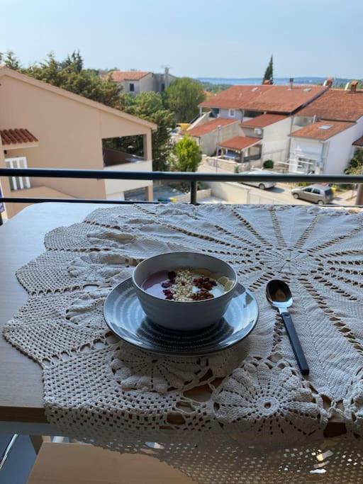 Ebli Seaview Apartment Пула Екстериор снимка
