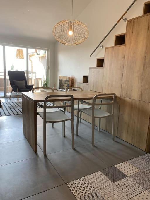 Ebli Seaview Apartment Пула Екстериор снимка