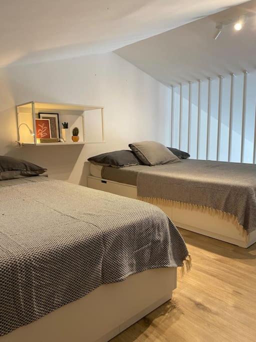 Ebli Seaview Apartment Пула Екстериор снимка