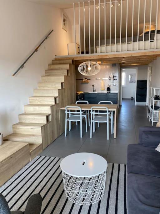 Ebli Seaview Apartment Пула Екстериор снимка